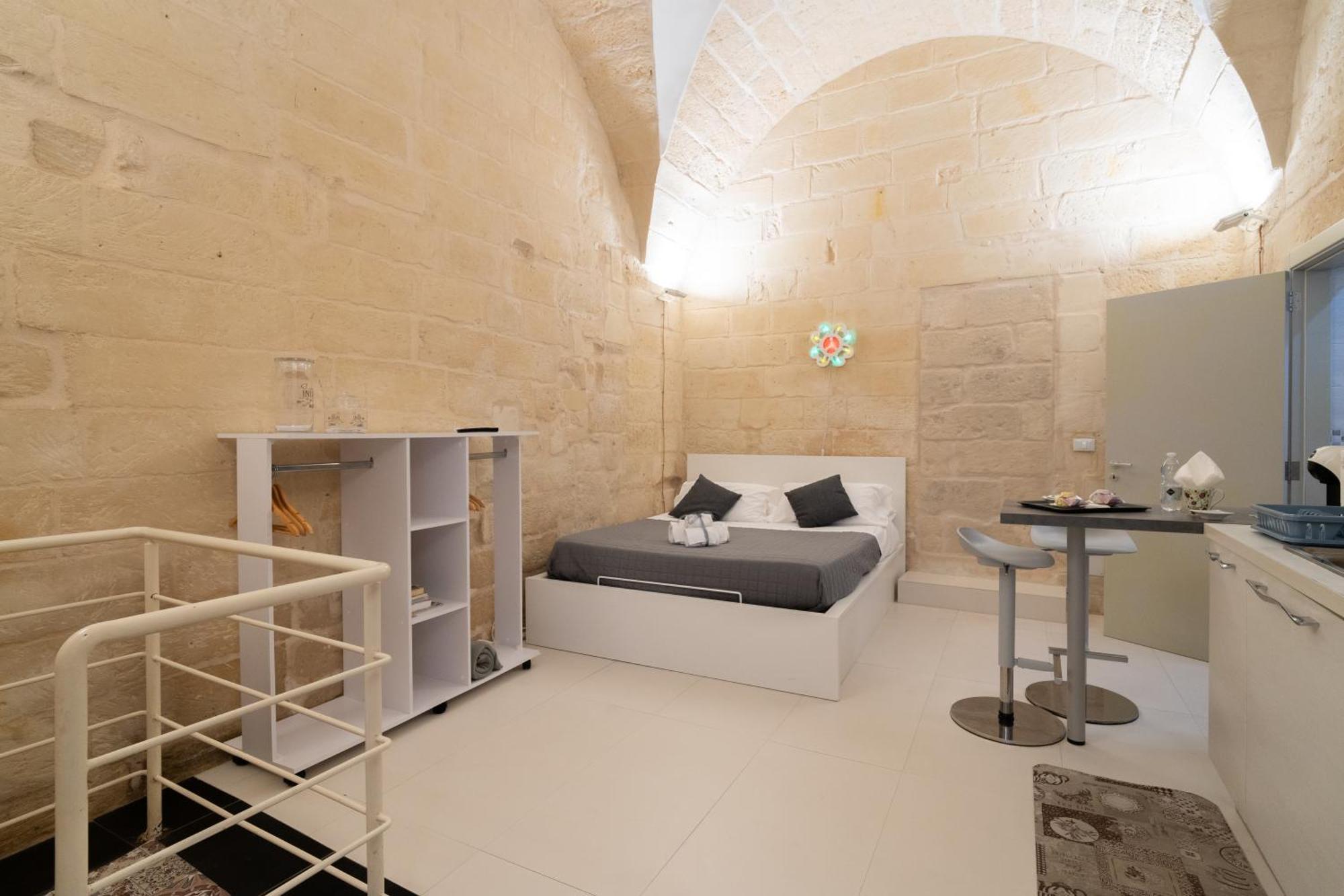 Essential Suite By Dimora Barocca Lecce Exteriér fotografie